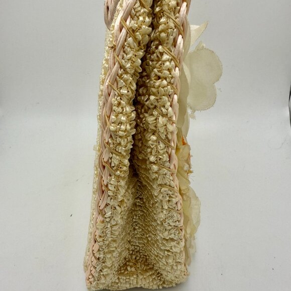 Vintage Handbag with Flowers - Picture 13 of 13